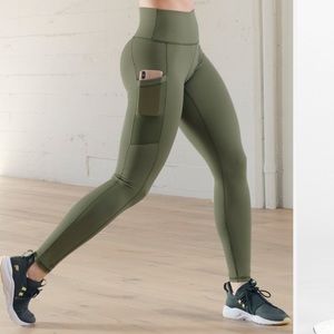 FABLETICS On-The-Go High-Waisted Legging in Safari + Charcoal Camo